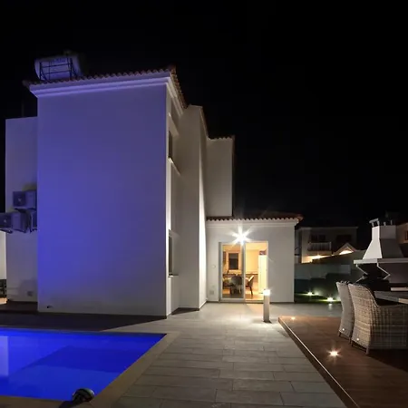Villa Carib Nissi *