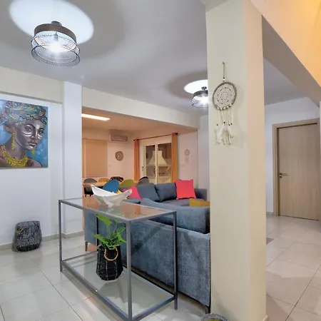 Carib Nissi Villa